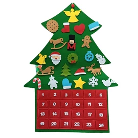 Adventi kalendárium filcből, fenyőfa alakú 65×92cm